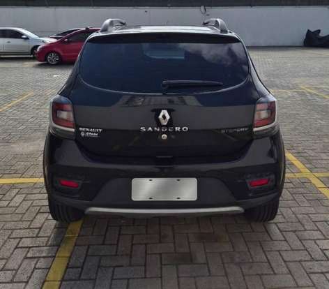 RENAULT-SANDERO-2018
