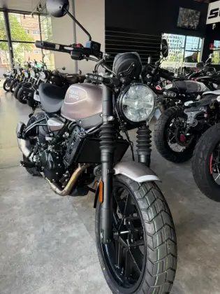 ROYAL ENFIELD GUERRILLA 450 