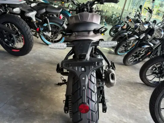 ROYAL ENFIELD-GUERRILLA 450 ROYAL ENFIELD-GUERRILLA 450-2026