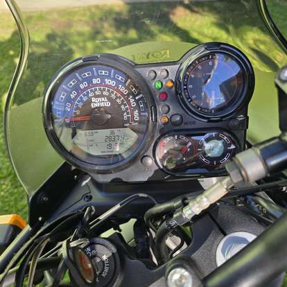ROYAL ENFIELD-HIMALAYAN ROYAL ENFIELD-HIMALAYAN-2023