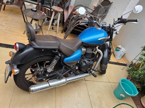 ROYAL ENFIELD METEOR 350 SUPERNOVA 