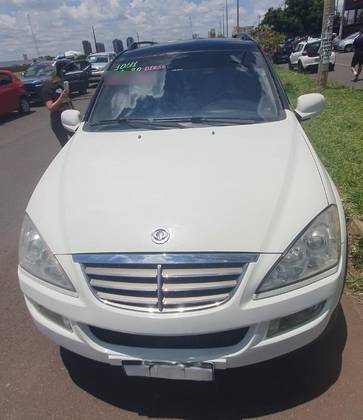 SSANGYONG KYRON 2.0 XDI 200KY 4X4 16V TURBO INTERCOOLER DIESEL 4P AUTOMÁTICO