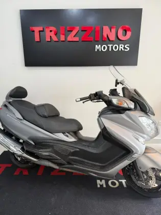 SUZUKI BURGMAN 650 EXECUTIVE 