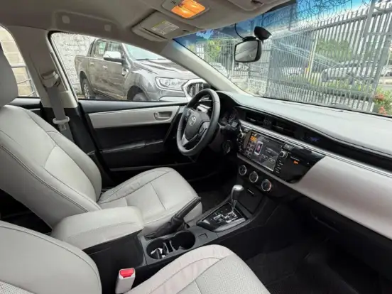 TOYOTA-COROLLA-1.8 GLI 16V FLEX 4P AUTOMÁTICO TOYOTA-COROLLA-2016