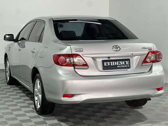 TOYOTA-COROLLA-2013