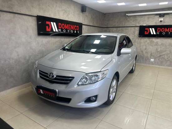 TOYOTA-COROLLA-2010