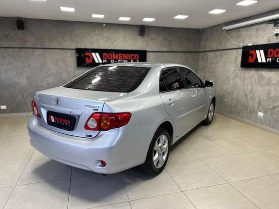TOYOTA-COROLLA-1.8 GLI 16V FLEX 4P AUTOMÁTICO TOYOTA-COROLLA-2010