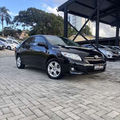TOYOTA-COROLLA-2010