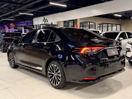 TOYOTA-COROLLA-2025