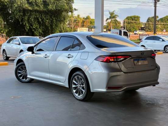 TOYOTA-COROLLA-2025