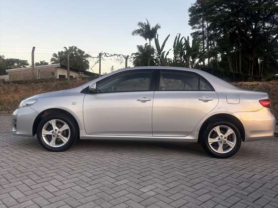 TOYOTA-COROLLA-1.8 XLI 16V FLEX 4P MANUAL TOYOTA-COROLLA-2011