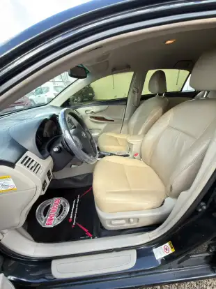 TOYOTA-COROLLA-2013