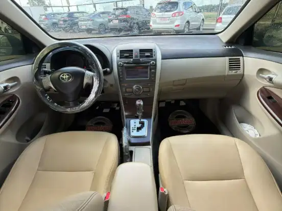 TOYOTA-COROLLA-2.0 ALTIS 16V FLEX 4P AUTOMÁTICO TOYOTA-COROLLA-2013