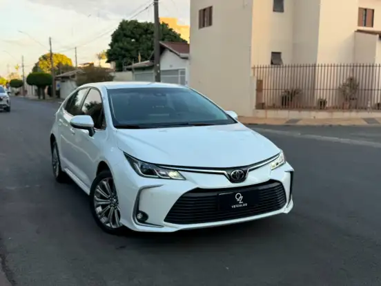 TOYOTA-COROLLA-2023