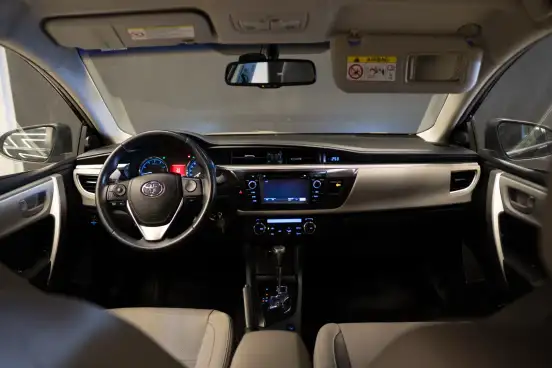 TOYOTA-COROLLA-2014