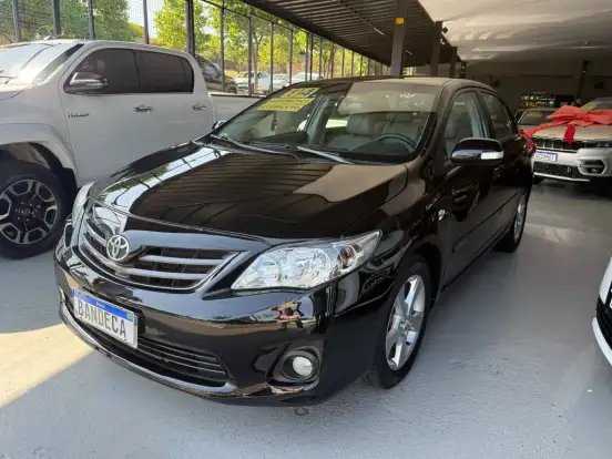 TOYOTA-COROLLA-2013