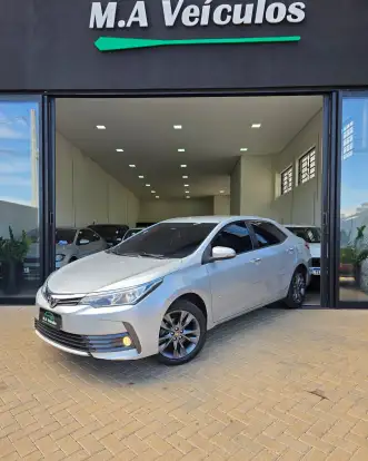 TOYOTA-COROLLA-2018
