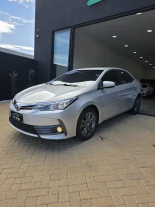 TOYOTA-COROLLA-2018