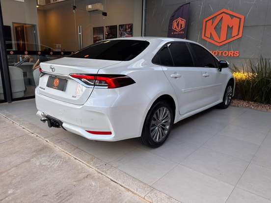 TOYOTA-COROLLA-2025