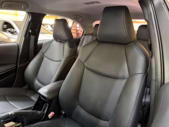 TOYOTA-COROLLA-2023