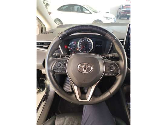 TOYOTA-COROLLA-2021