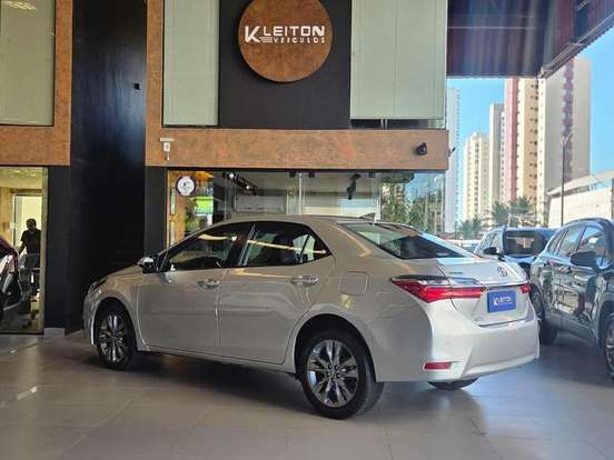 TOYOTA-COROLLA-2.0 XEI 16V FLEX 4P AUTOMÁTICO TOYOTA-COROLLA-2018