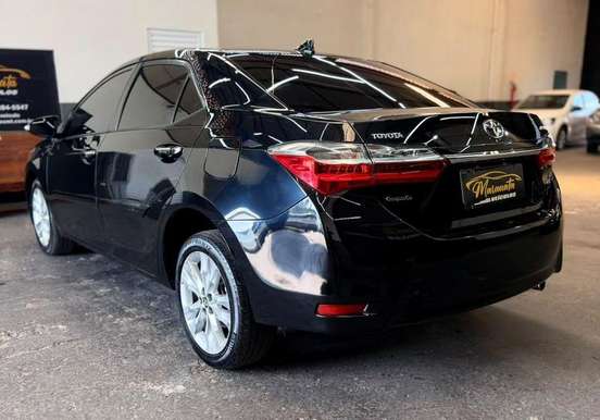 TOYOTA-COROLLA-2017