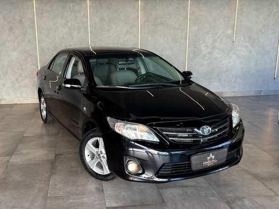 TOYOTA-COROLLA-2013