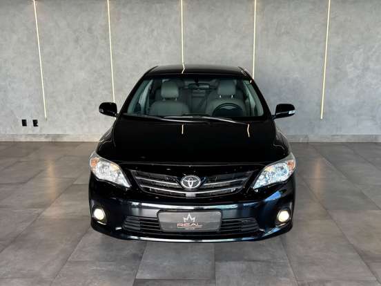TOYOTA-COROLLA-2013