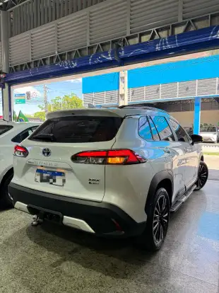 TOYOTA-COROLLA CROSS-2024