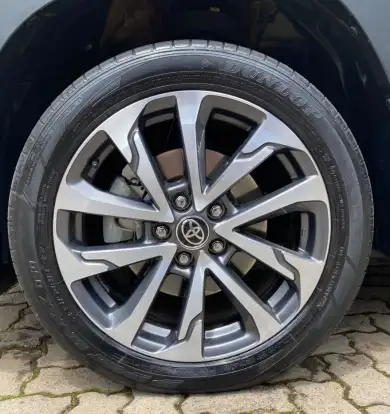 TOYOTA-COROLLA CROSS-2023