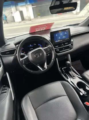TOYOTA-COROLLA CROSS-2023