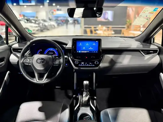 TOYOTA-COROLLA CROSS-2023