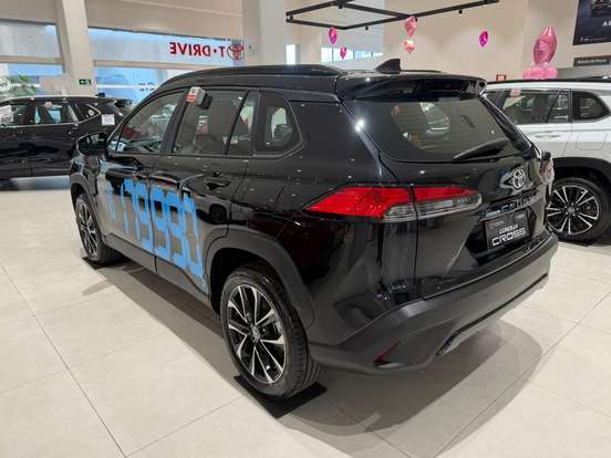 TOYOTA-COROLLA CROSS-2026