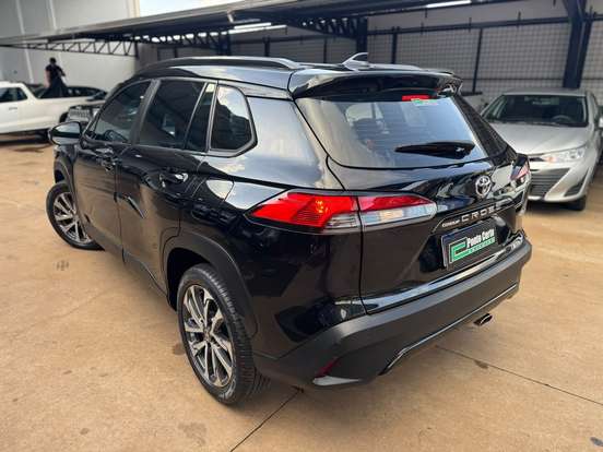 TOYOTA-COROLLA CROSS-2021