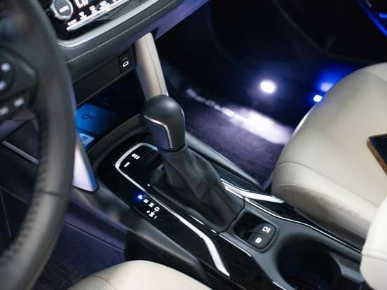 TOYOTA-COROLLA CROSS-2025