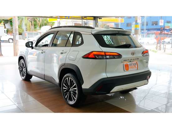 TOYOTA-COROLLA CROSS-2024