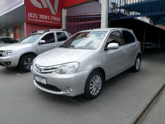 TOYOTA-ETIOS-2013