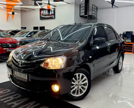 TOYOTA-ETIOS-2013