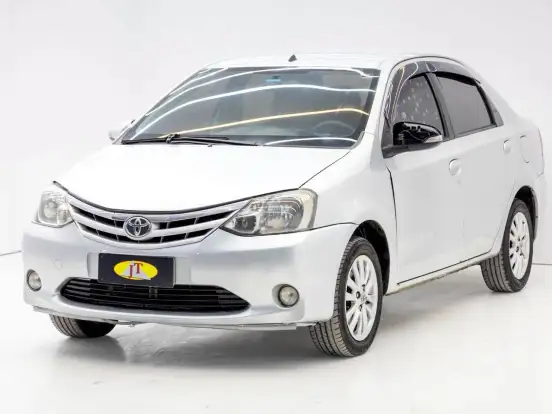 TOYOTA-ETIOS-1.5 XLS SEDAN 16V FLEX 4P MANUAL TOYOTA-ETIOS-2014