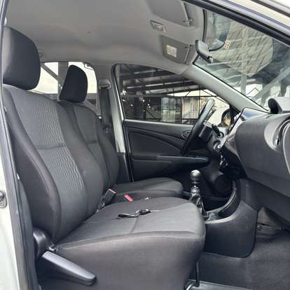 TOYOTA-ETIOS-2017