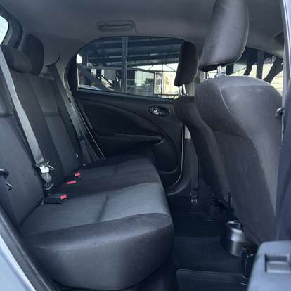 TOYOTA-ETIOS-2016