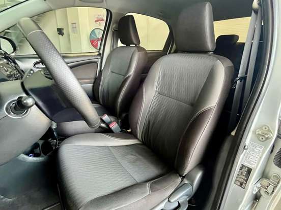 TOYOTA-ETIOS-2017