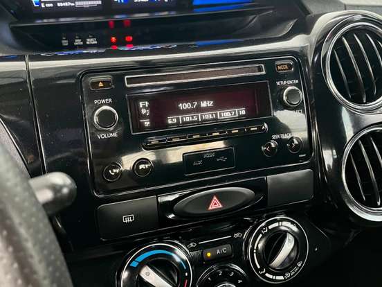 TOYOTA-ETIOS-1.5 PLATINUM 16V FLEX 4P AUTOMÁTICO TOYOTA-ETIOS-2017
