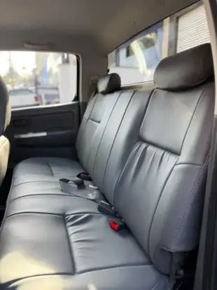 TOYOTA-HILUX-2.7 SR 4X2 CD 16V FLEX 4P AUTOMÁTICO TOYOTA-HILUX-2013
