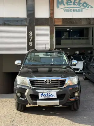 TOYOTA-HILUX-2013