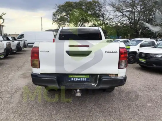 TOYOTA-HILUX-2.8 D-4D TURBO DIESEL CD POWER PACK 4X4 MANUAL TOYOTA-HILUX-2021