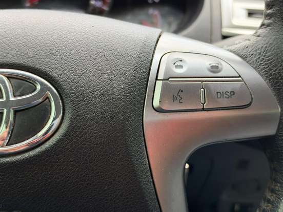 TOYOTA-HILUX-2.7 SRV 4X2 CD 16V FLEX 4P AUTOMÁTICO TOYOTA-HILUX-2015