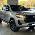 TOYOTA HILUX 2.8 D-4D TURBO DIESEL CD SR 4X4 AUTOMÁTICO TOYOTA HILUX 2.8 D-4D TURBO DIESEL CD SR 4X4 AUTOMÁTICO