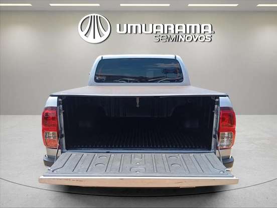 TOYOTA-HILUX-2.8 D-4D TURBO DIESEL CD SRV 4X4 AUTOMÁTICO TOYOTA-HILUX-2022